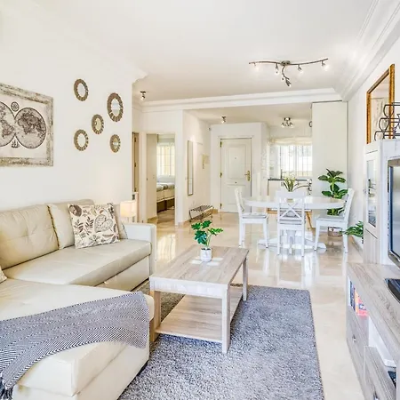 Hanami Puerto Alto 4-9 Apartment Estepona