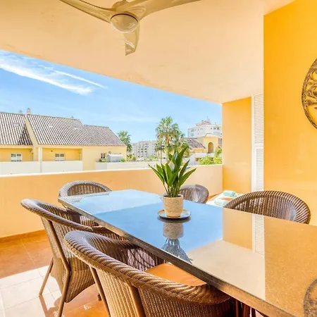 Hanami Puerto Alto 4-9 * Estepona